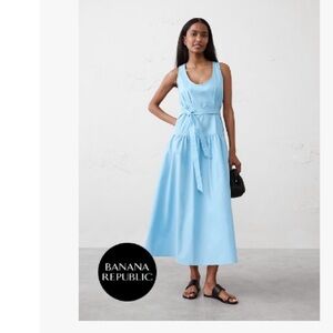 NWT Banana Republic Light Blue Sky POPLIN CORSET WAIST MIDI DRESS Women's